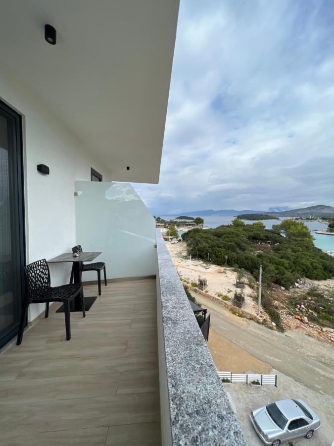 Hotel Onix Ksamil Exteriör bild