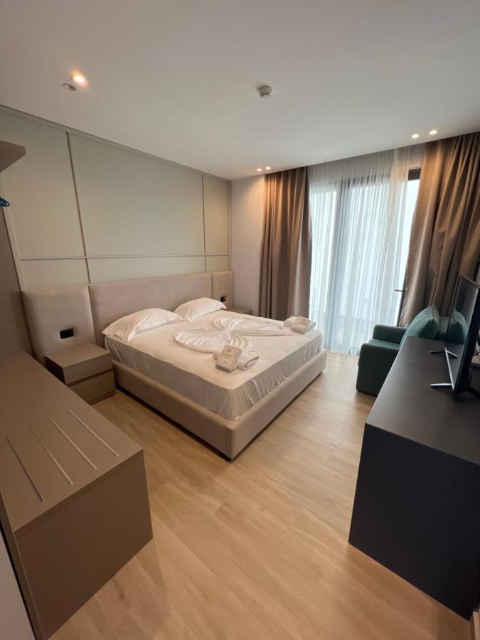 Hotel Onix Ksamil Exteriör bild