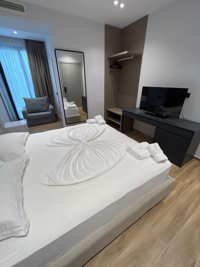 Hotel Onix Ksamil Exteriör bild