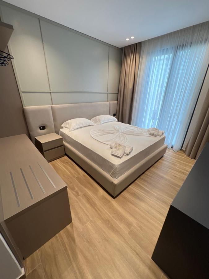Hotel Onix Ksamil Exteriör bild